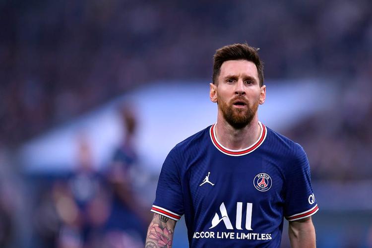 Stupid idea – Sami Nasri lambasts PSG over latest decision on Lionel Messi