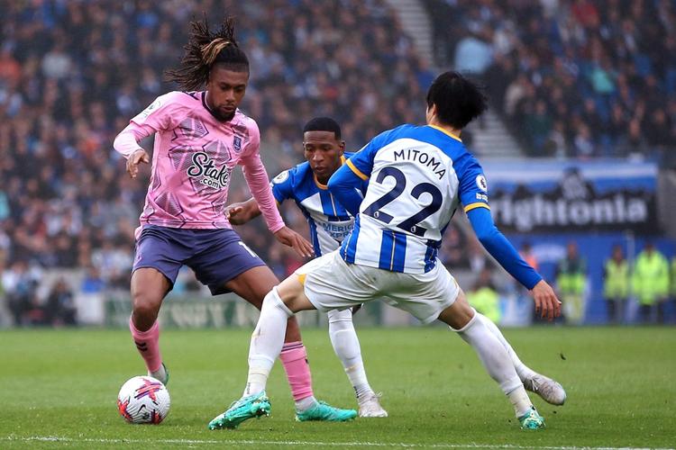 EPL: Iwobi bags assist in Everton's big win against Brighton