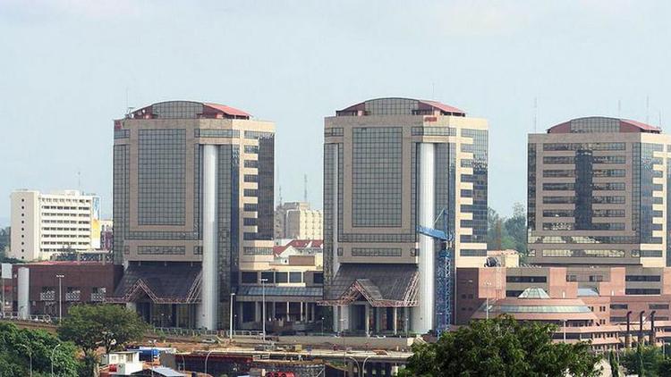 Report Reveals Nigeria Owes NNPC $4.9bn Fuel Debt - Economic Confidential